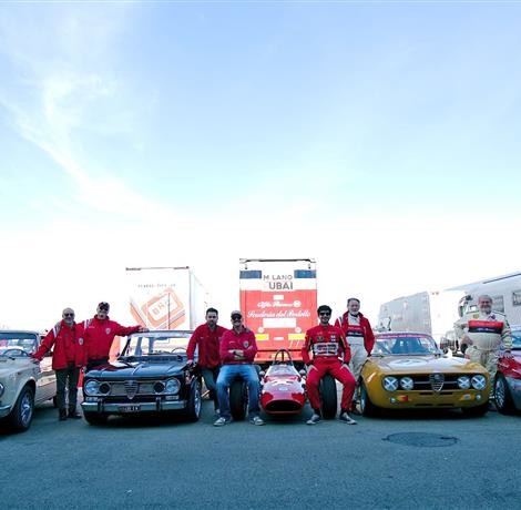 Drive Experience Davide Cironi Track Day, Autodromo di Modena, 3 marzo 2019: le vetture e il team del Portello con Davide Cironi. Foto di Dario Pellizzoni.