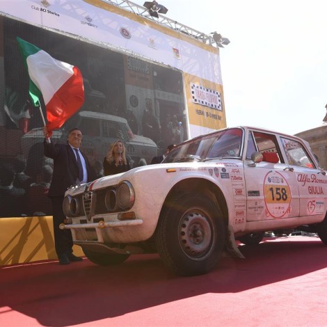 Targa Florio 2017, partenza. Scuderia del Portello, Alfa Romeo Giulia 1300 TI, Matteo Pellegrini-Elena Porta