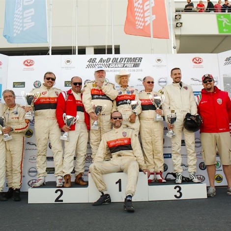 46^ AvD-Oldtimer-Grand-Prix, Nürburgring: i piloti del Portello sul podio. Foto di Dario Pellizzoni.