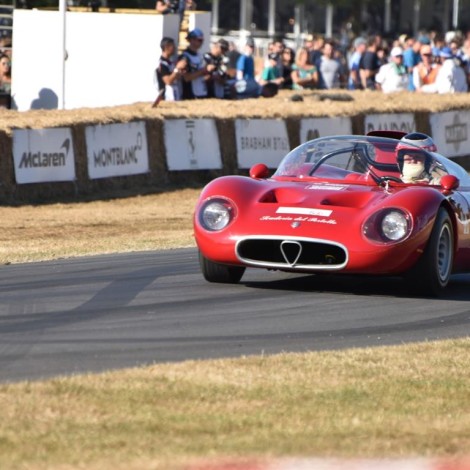 Goodwood Festival of Speed 2018: Primo piano dell’Alfa Romeo Tipo 33/2 Fléron sul tracciato di Goodwood.