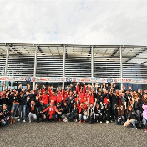 Vallelunga - I numerosi alfisti partecipanti a una delle due giornate del Grande Raduno Alfa Romeo